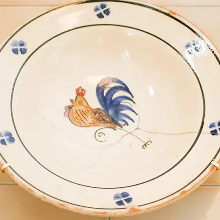 Sacre Bleu بيت ضيافة 3*