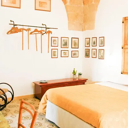 Guest house Sacre Bleu Apartments Lecce