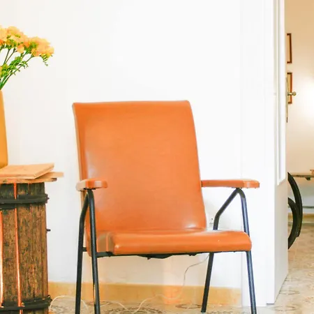 Sacre Bleu Pensión 3*